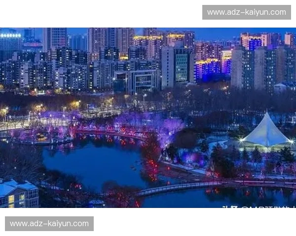 双城记：当厚重的红墙遇见闪烁的霓虹，北京与东京的灵魂博弈